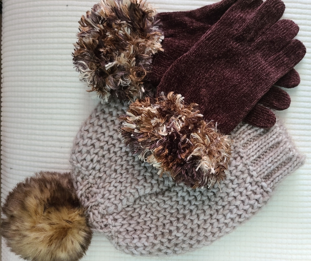 NWOT Fratellitalli Beanie Set